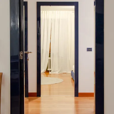 Welc-om Ivrea Free Parking Apartament *